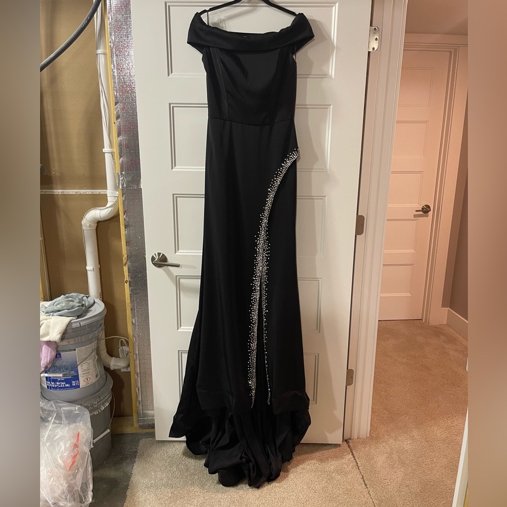 ASHLEYLauren One of a Kind Gown